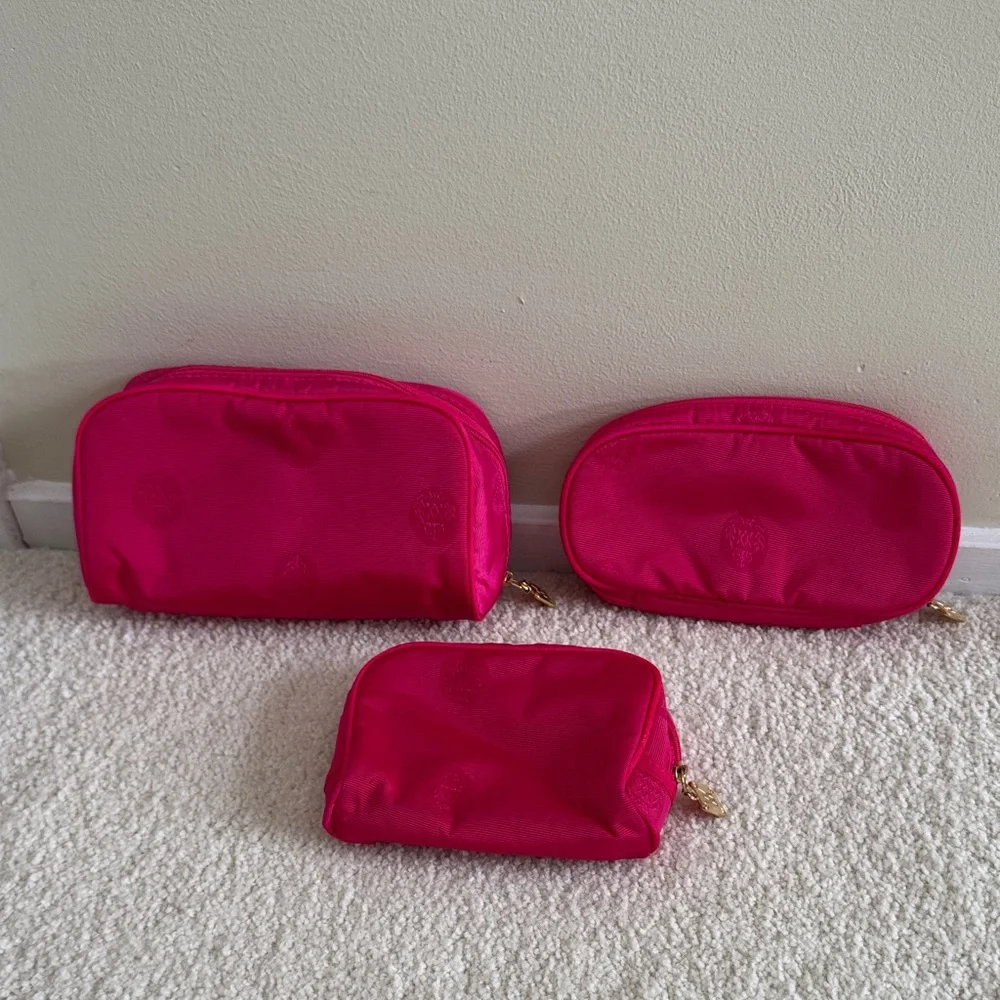Adrienne Vittadini Pink Cosmetic Bags Set